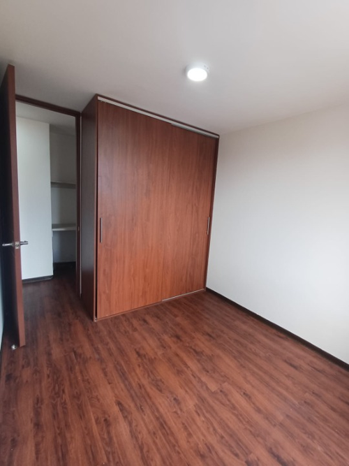 Apartamento de 2 alcobas en venta en San Pedro, Madrid, 54 m² · foto 9 de 14