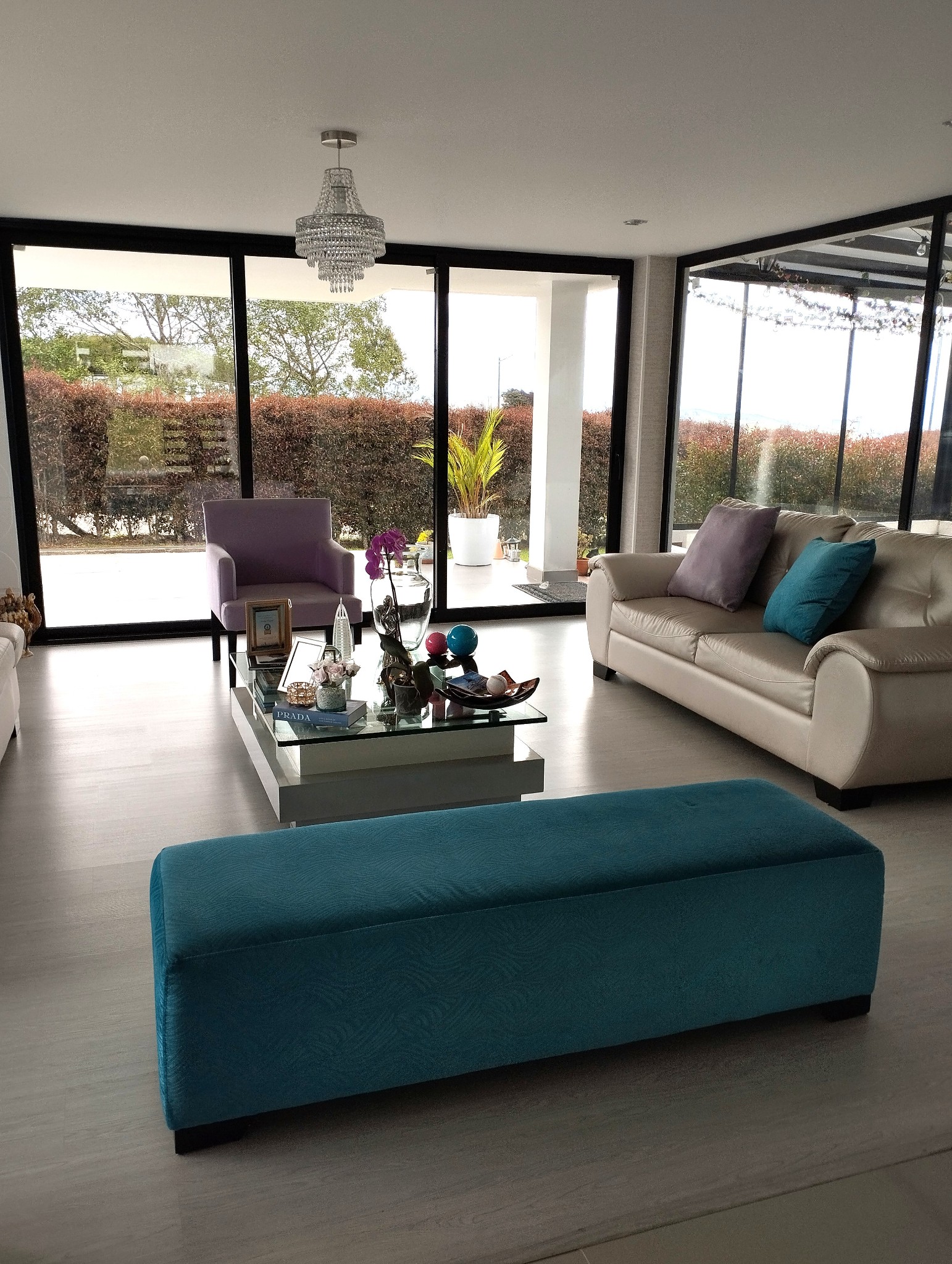 Casa Campestre en Arriendo en Yerbabuena, Chía