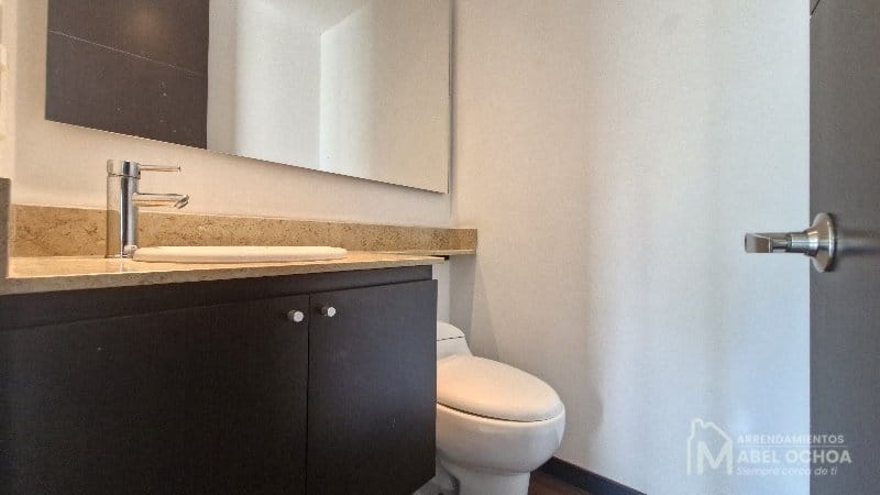 Apartamento de 2 alcobas en arriendo en El Tesoro, Medellín, 150 m² · foto 11 de 24