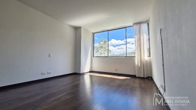 Apartamento de 2 alcobas en arriendo en El Tesoro, Medellín, 150 m² · foto 14 de 24