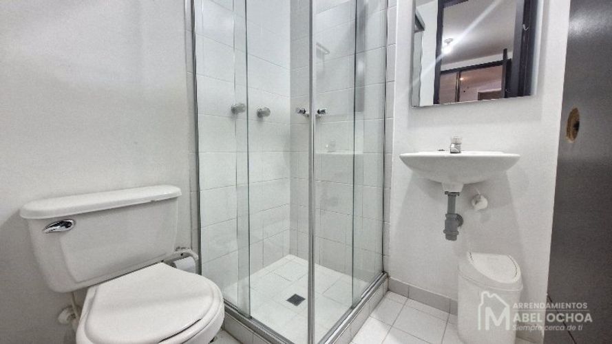 Apartamento de 2 alcobas en arriendo en El Tesoro, Medellín, 150 m² · foto 21 de 24