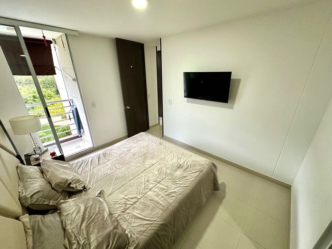 Apartamento de 3 alcobas en venta en Menzuly, Floridablanca, 94 m² · foto 15 de 24