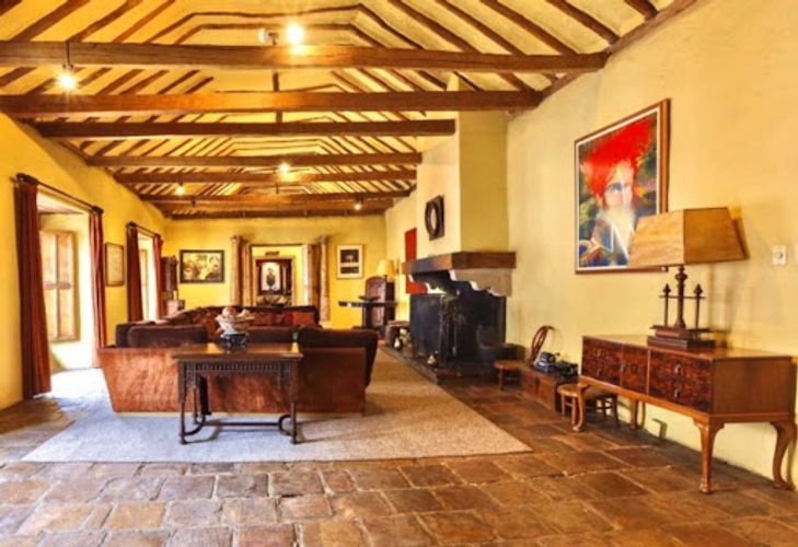 Casa de 7 alcobas en venta en Centro Administrativo, Bogotá, 1806 m² · foto 2 de 21