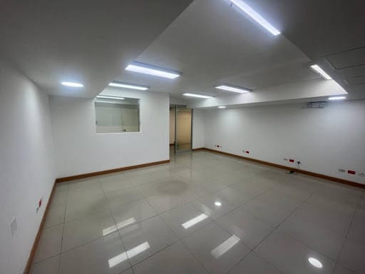 Local en venta en Centro, Villavicencio, 885 m² · foto 11 de 23