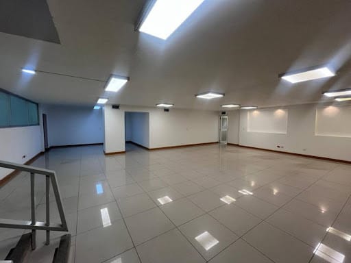 Local en venta en Centro, Villavicencio, 885 m² · foto 12 de 23