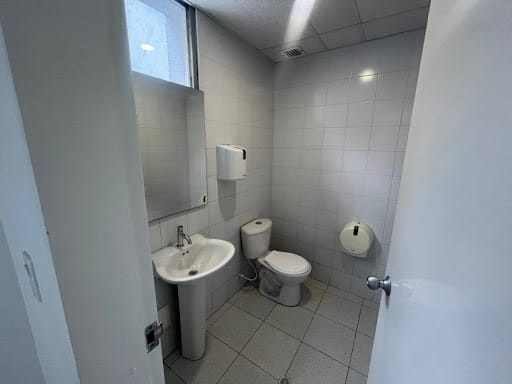 Local en venta en Centro, Villavicencio, 885 m² · foto 23 de 23