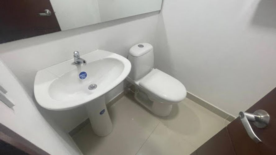 Local en venta en Aguacatal, Cali, 68 m² · foto 11 de 13