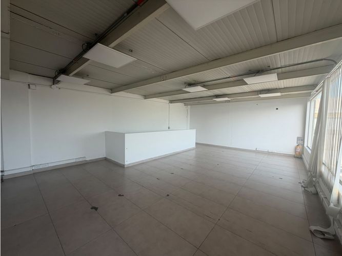 Bodega en arriendo en Juan Mina, Barranquilla, 667 m² · foto 7 de 9