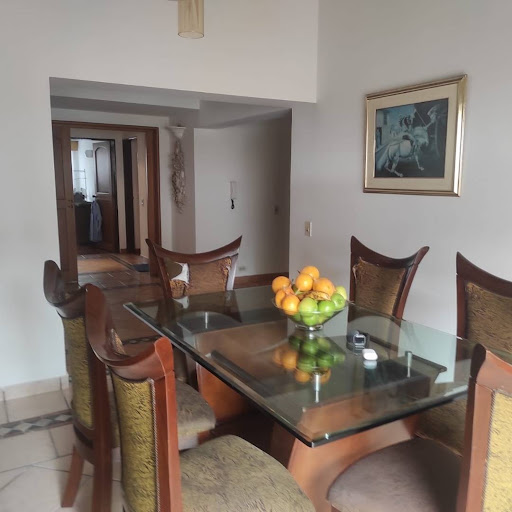 Casa en venta en Monaco, Bogotá · foto 4 de 24