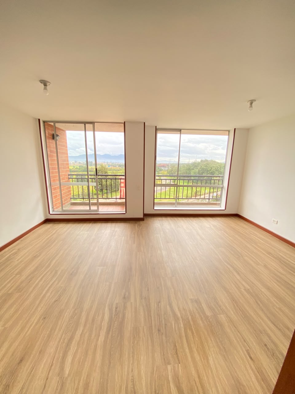 Apartamento en venta en Engativá, Bogotá · foto 2 de 13