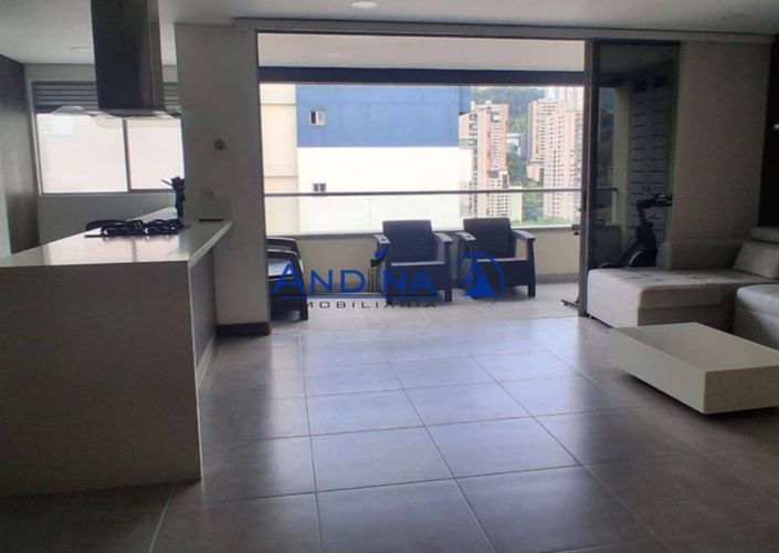 Apartamento de 3 alcobas en venta en Ciudad Del Río, Medellín, 115 m² · foto 10 de 18