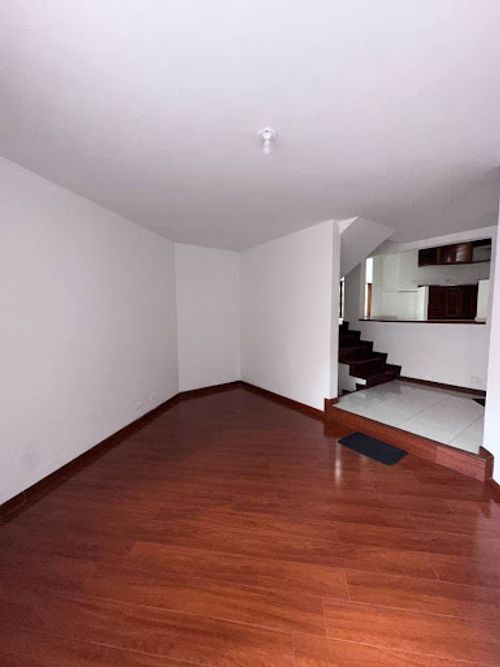 Casa de 3 alcobas en venta en Santa Bibiana, Bogotá, 116 m² · foto 3 de 17