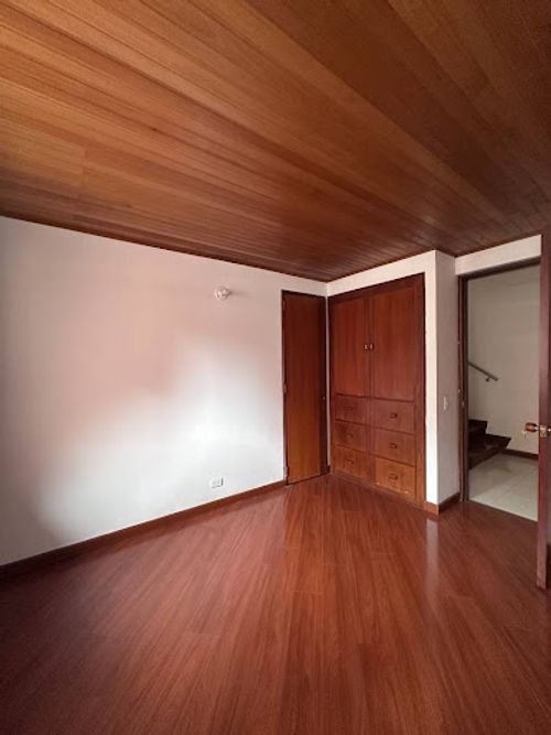 Casa de 3 alcobas en venta en Santa Bibiana, Bogotá, 116 m² · foto 9 de 17