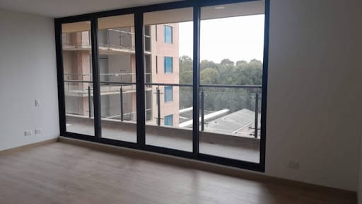 Apartamento de 3 alcobas en venta en Montevideo, Bogotá, 97 m² · foto 3 de 24