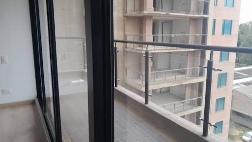 Apartamento de 3 alcobas en venta en Montevideo, Bogotá, 97 m² · foto 7 de 24