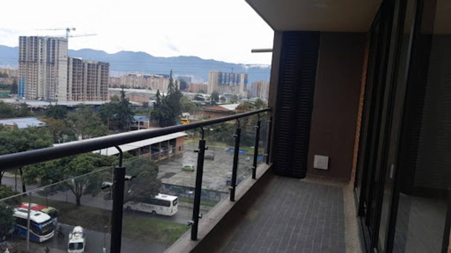 Apartamento de 3 alcobas en venta en Montevideo, Bogotá, 97 m² · foto 8 de 24