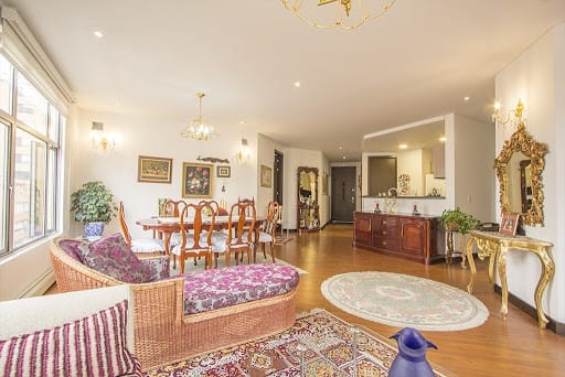 Apartamento de 3 alcobas en venta en Chico Norte, Bogotá, 154 m² · foto 4 de 24