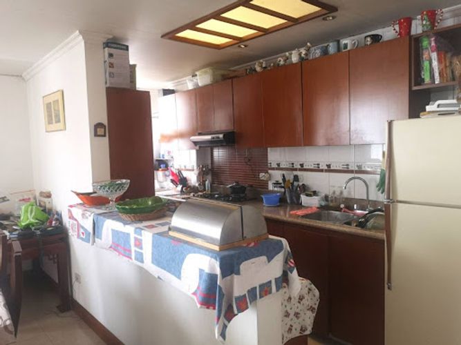 Casa de 6 alcobas en venta en Cedritos, Bogotá, 1215 m² · foto 6 de 16