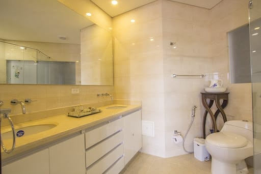 Apartamento de 3 alcobas en venta en Chico Norte, Bogotá, 154 m² · foto 11 de 24
