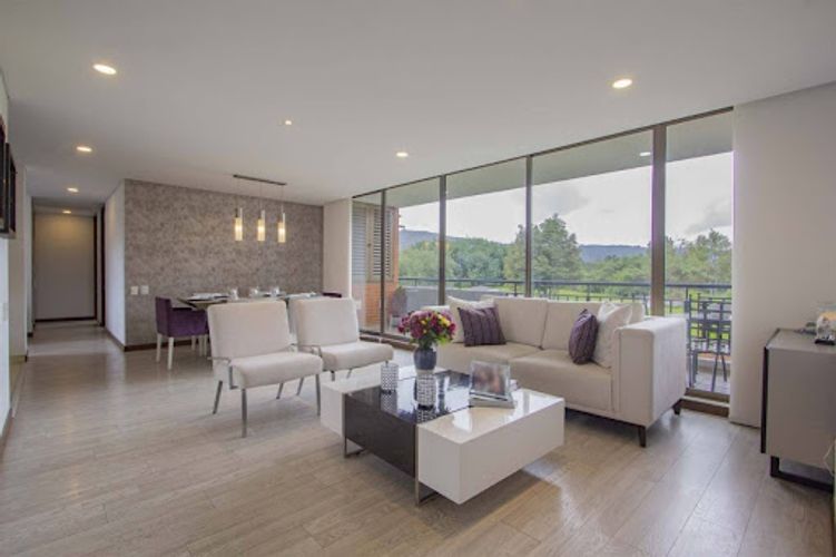 Apartamento en venta en Arrayanes, Bogotá · foto 2 de 24