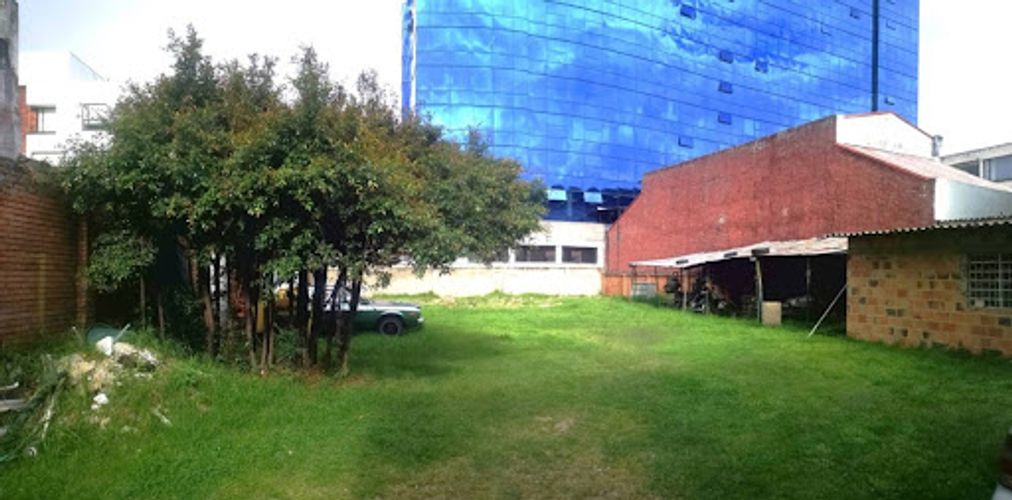 Casa de 6 alcobas en venta en Cedritos, Bogotá, 1215 m² · foto 11 de 16
