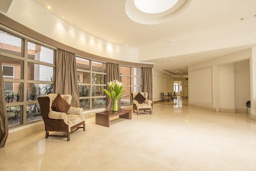 Apartamento de 3 alcobas en venta en Chico Norte, Bogotá, 154 m² · foto 23 de 24