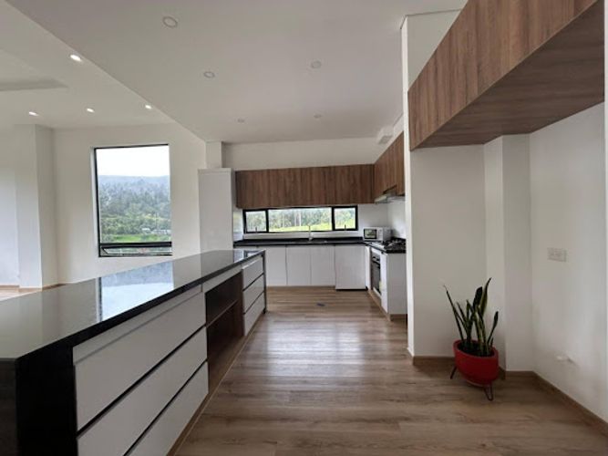 Casa de 6 alcobas en venta en Paso Real, La Calera · foto 8 de 18