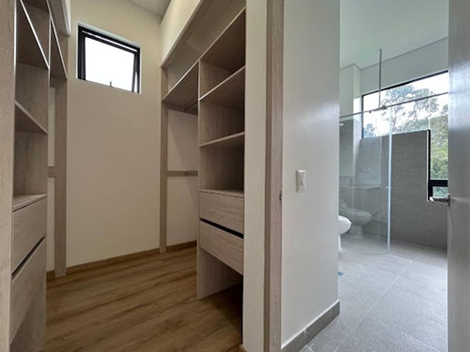 Casa de 6 alcobas en venta en Paso Real, La Calera · foto 11 de 18