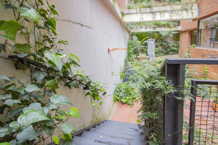 Apartamento de 2 alcobas en venta en Chicó Reservado, Bogotá, 183 m² · foto 11 de 24