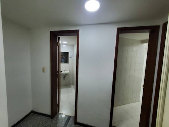 Local en venta en Pampa Linda, Cali, 405 m² · foto 10 de 19