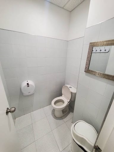Local en venta en Pampa Linda, Cali, 405 m² · foto 16 de 19