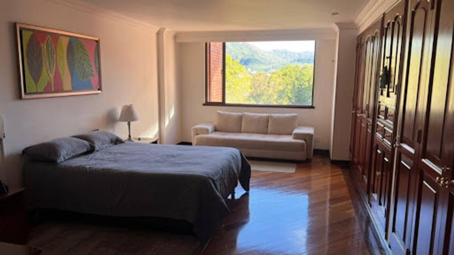 Apartamento de 3 alcobas en venta en La Calleja, Bogotá, 246 m² · foto 21 de 24
