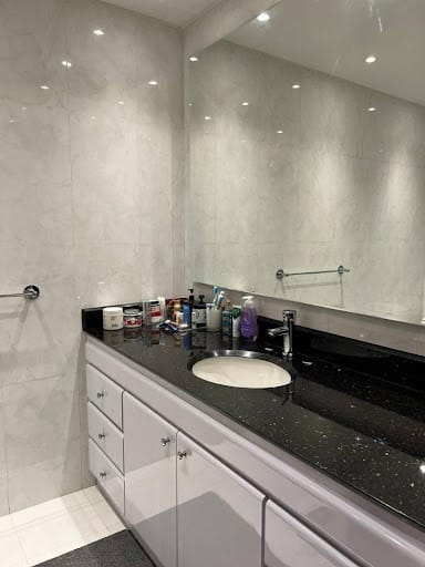 Apartamento de 3 alcobas en venta en La Calleja, Bogotá, 246 m² · foto 23 de 24