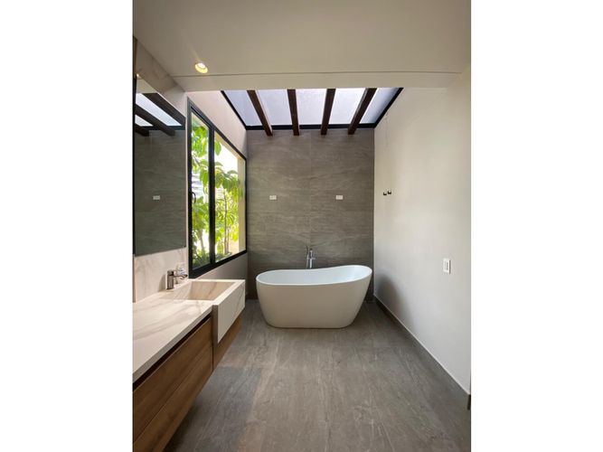Apartamento de 3 alcobas en venta en Los Balsos, Medellín, 460 m² · foto 9 de 11