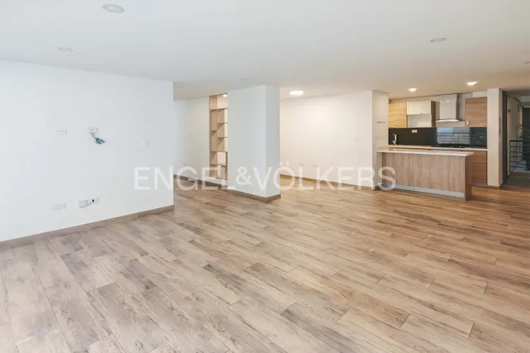 Apartamento de 3 alcobas en venta en Laura Vicuña, Chía, 93 m² · foto 3 de 20