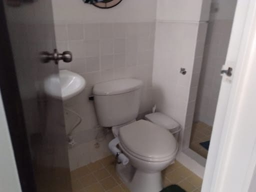 Casa de 3 alcobas en venta en San Martin, Bogotá, 311 m² · foto 14 de 24