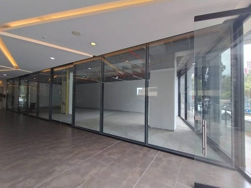 Local en venta en Villa Carlota, Medellín, 143 m² · foto 10 de 17