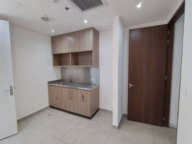 Local en venta en Villa Carlota, Medellín, 143 m² · foto 11 de 17