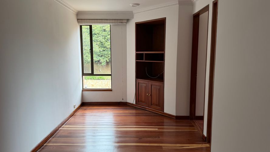 Apartamento de 3 alcobas en arriendo en Escuela De Carabineros, Bogotá, 120 m² · foto 6 de 20