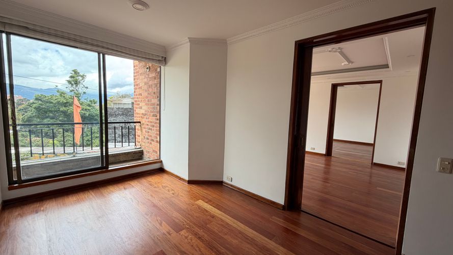 Apartamento de 3 alcobas en arriendo en Escuela De Carabineros, Bogotá, 120 m² · foto 14 de 20