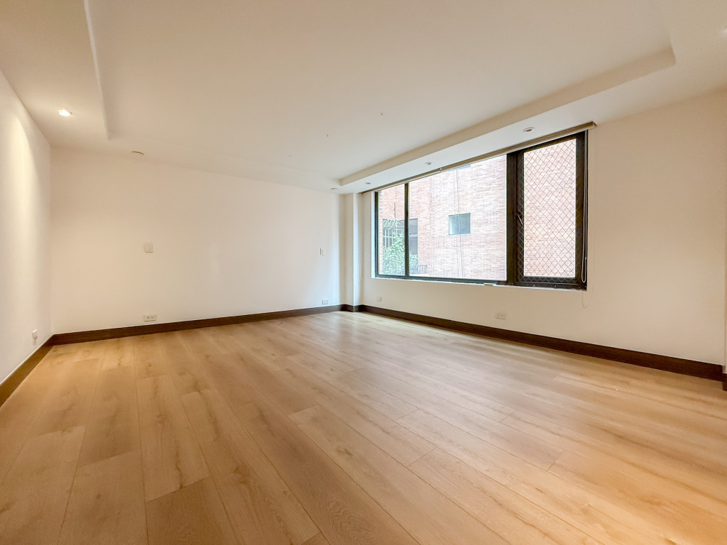 Apartamento en venta en Chicó Alto, Bogotá · foto 8 de 19
