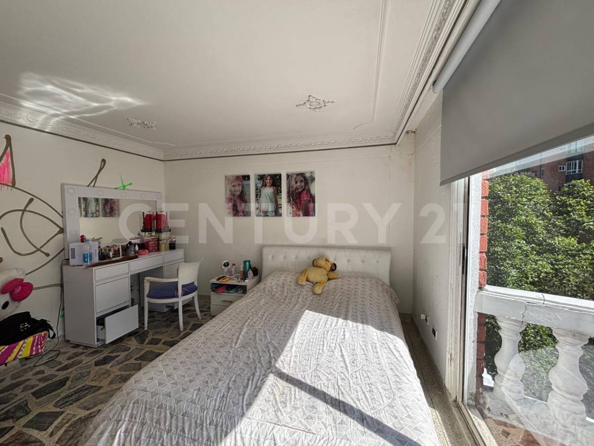 Casa en arriendo en El Poblado, Medellín · foto 10 de 22