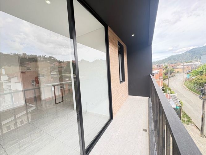 Apartamento de 2 alcobas en venta en El Carmen, El Retiro, 72 m² · foto 3 de 14