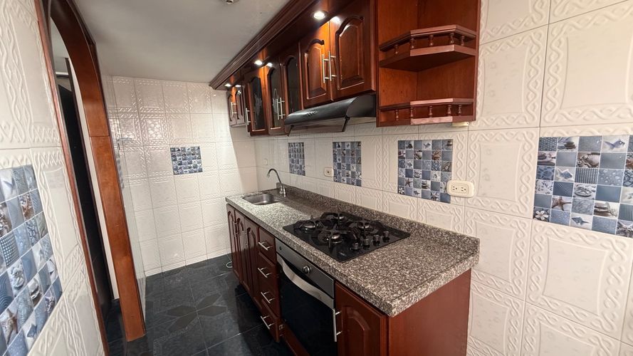 Apartamento de 3 alcobas en venta en Parque Campestre, Soacha, 55 m² · foto 2 de 7