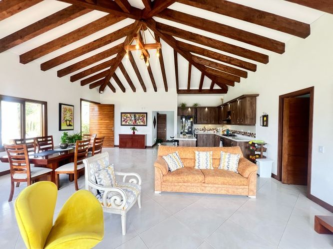 Finca en venta en El Tablazo, Rionegro, 310 m² · foto 3 de 24