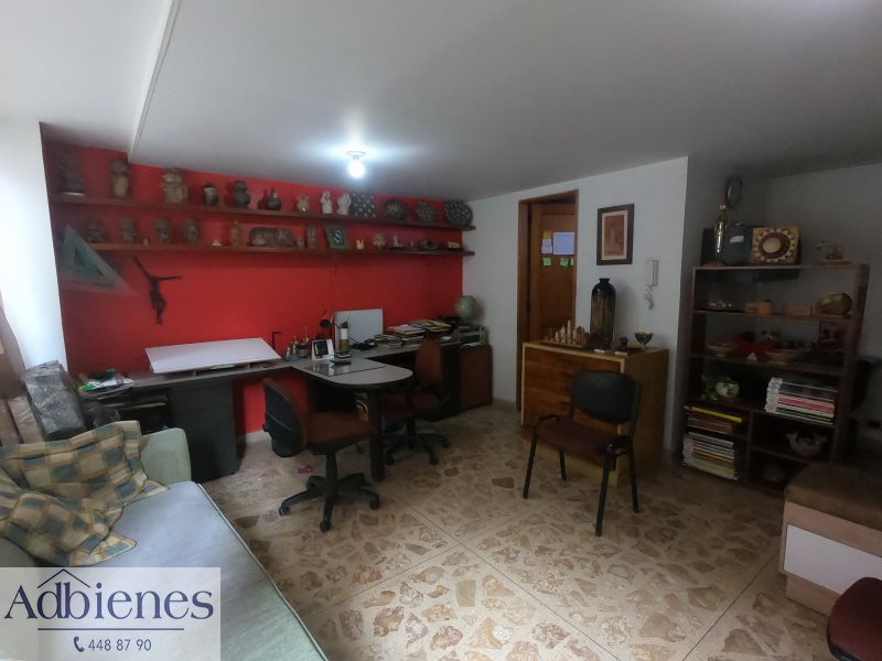 Oficina en Arriendo en Laureles, Medellín