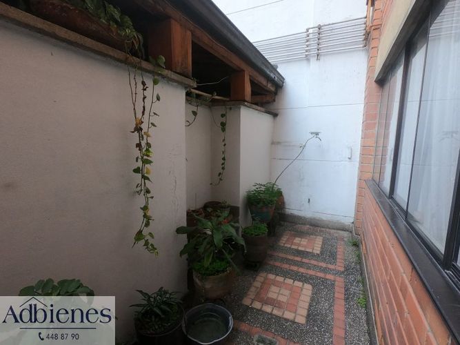 Oficina en arriendo en Laureles, Medellín, 40 m² · foto 5 de 7