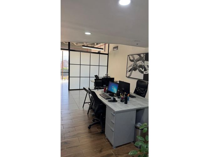 Oficina en venta en La Candelaria, Medellín, 55 m² · foto 4 de 11