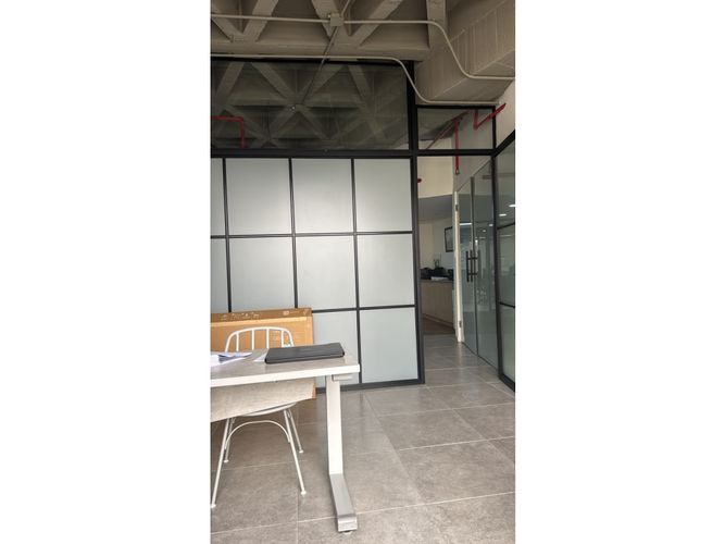 Oficina en venta en La Candelaria, Medellín, 55 m² · foto 8 de 11