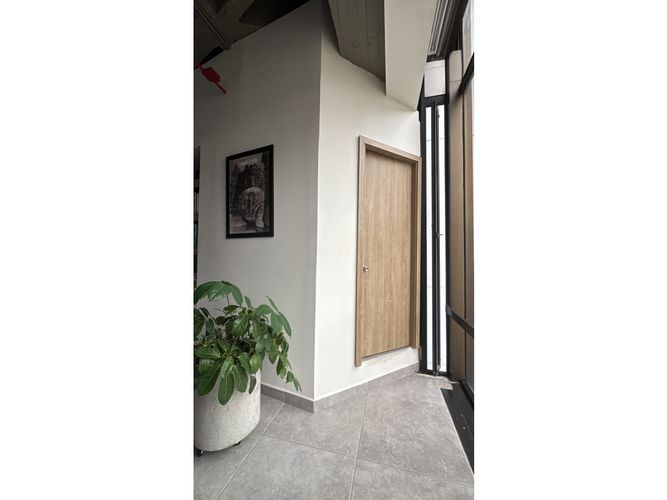 Oficina en venta en La Candelaria, Medellín, 55 m² · foto 9 de 11